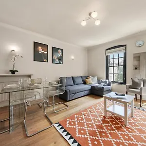 1 Bed Executive Near Liverpool Street Station Free Wifi By City Aparts Londres